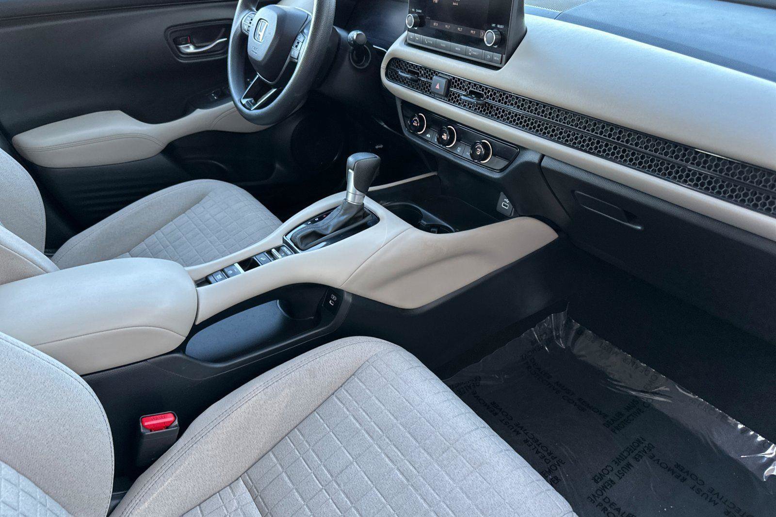 Certified 2025 Honda HR-V LX image 15