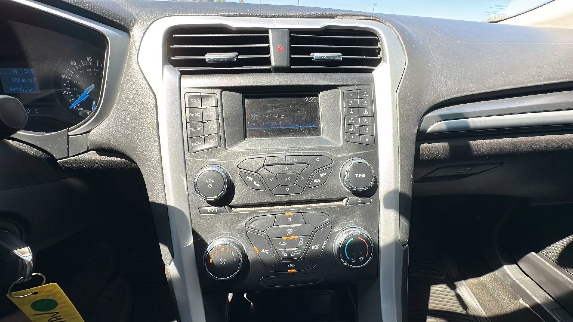 Used 2016 Ford Fusion S FWD image 12
