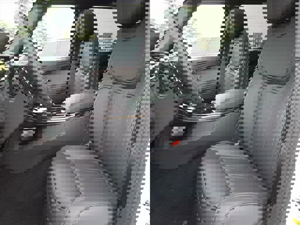 New 2026 Land Rover Range Rover Sport Dynamic SE image 12