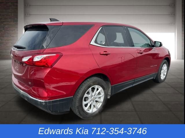 Used 2018 Chevrolet Equinox LT image 3