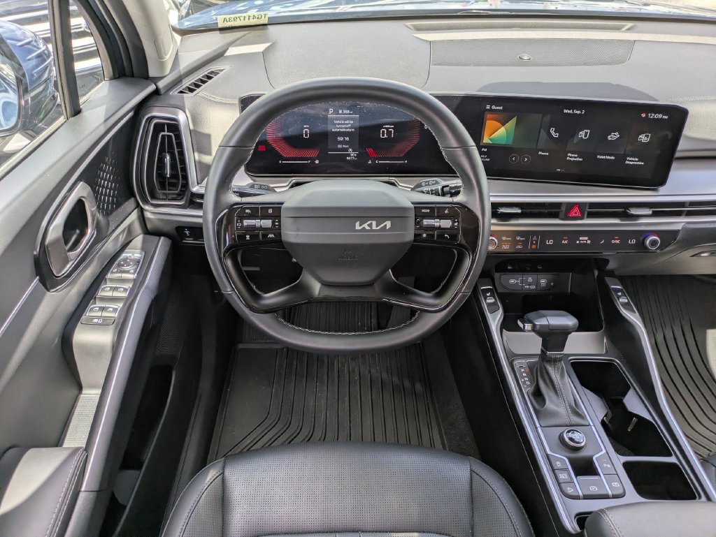 Certified 2026 Kia Sorento S w/ S Panoramic Sunroof Package FWD image 13