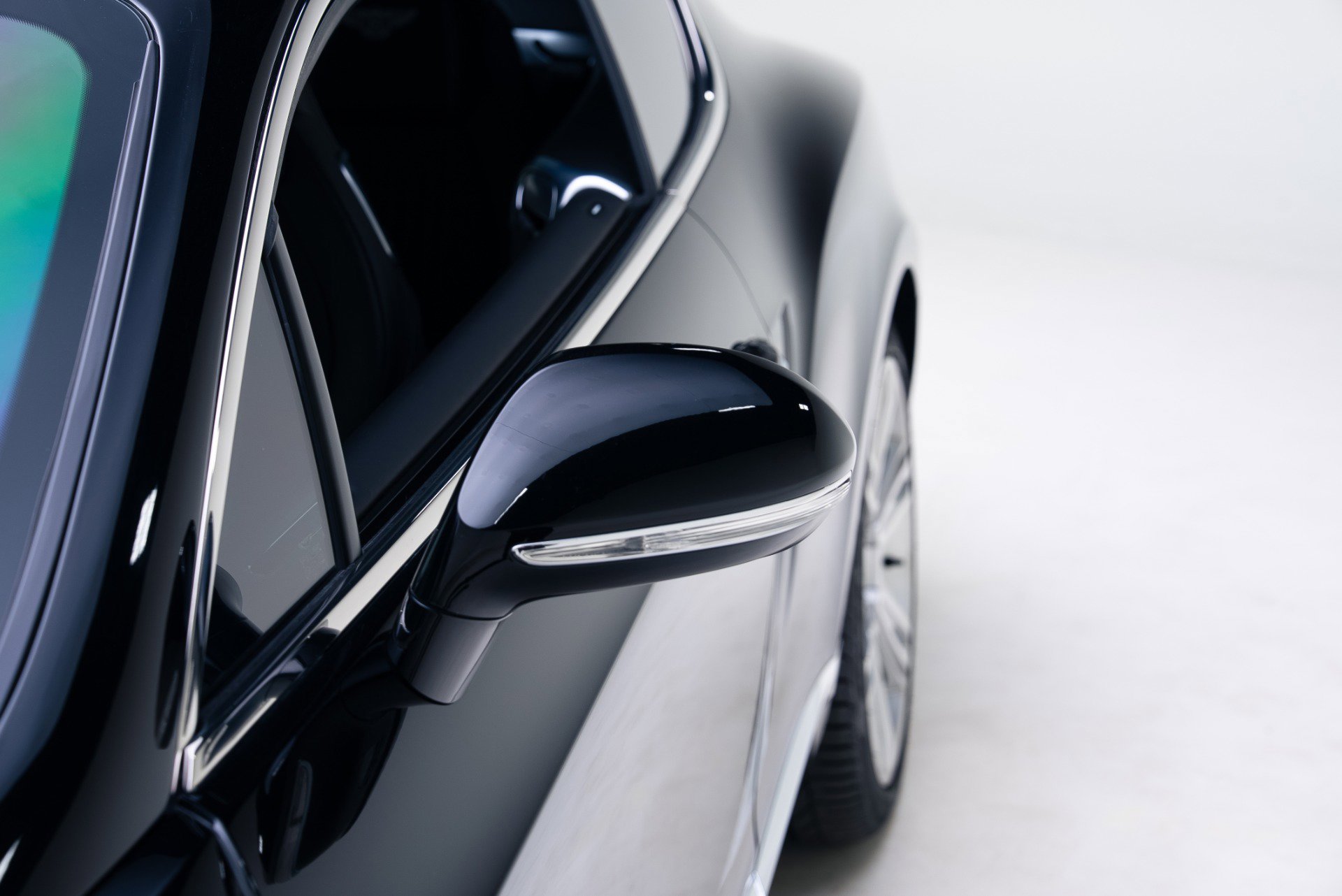 Used 2017 Bentley Continental GT image 19