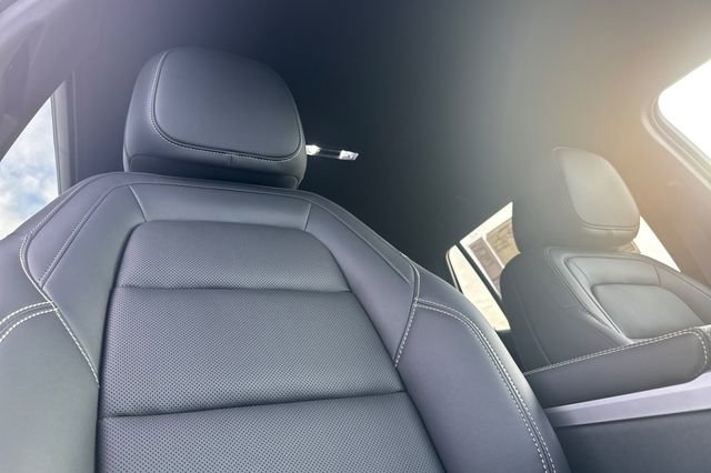 New 2026 GMC Terrain Elevation w/ Elevation Premium Package image 19
