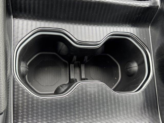New 2026 Jeep Grand Cherokee L Limited AWD/4WD image 38