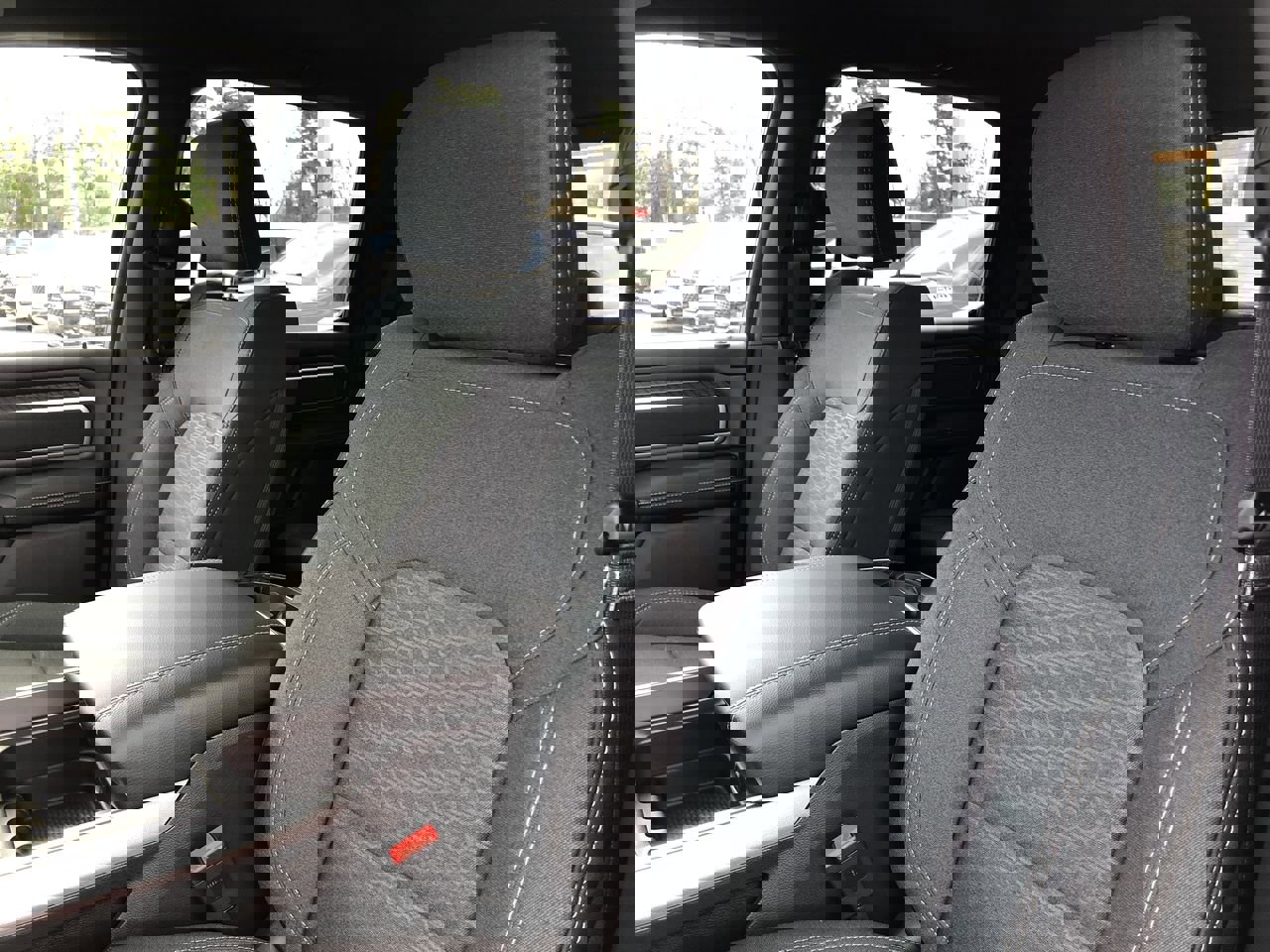 New 2026 RAM 1500 4x4 Crew Cab image 13