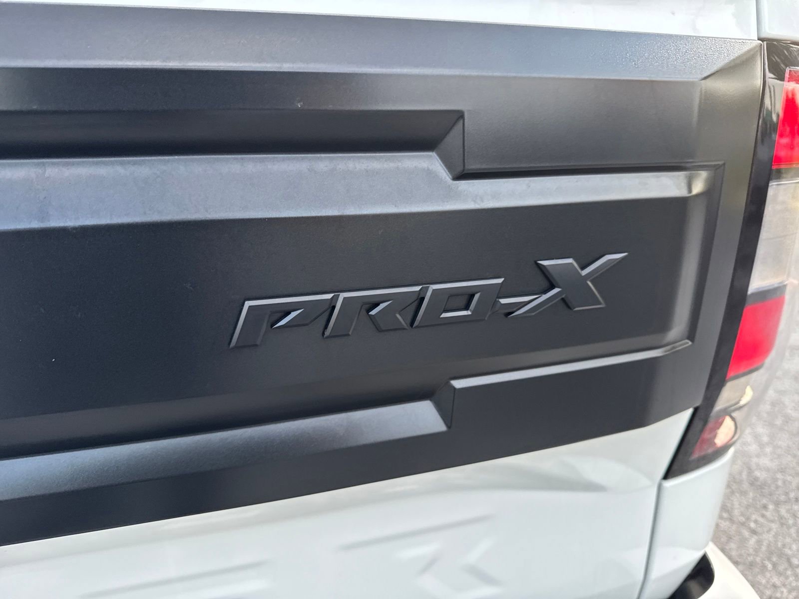 New 2026 Nissan Frontier Pro-X image 8