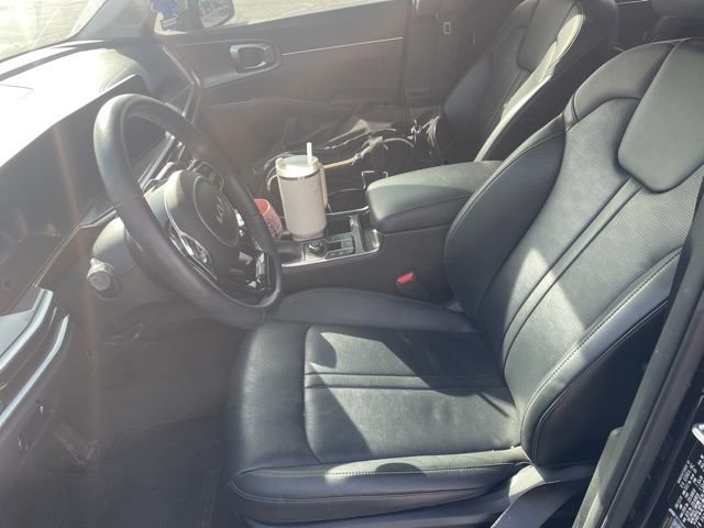 Used 2024 Kia Sorento S w/ Panoramic Sunroof Package image 8