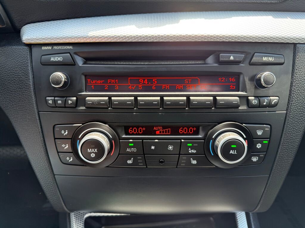 Used 2011 BMW 128i Coupe RWD image 16