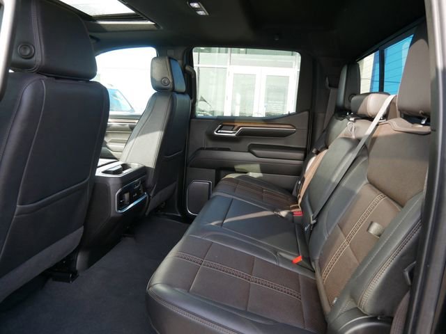 Used 2024 Chevrolet Silverado 1500 High Country w/ High Country Premium Package image 8