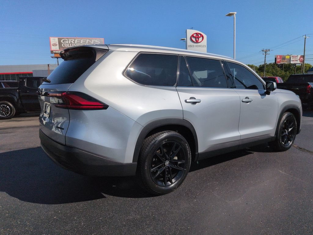 Used 2024 Toyota Grand Highlander AWD Hybrid image 5