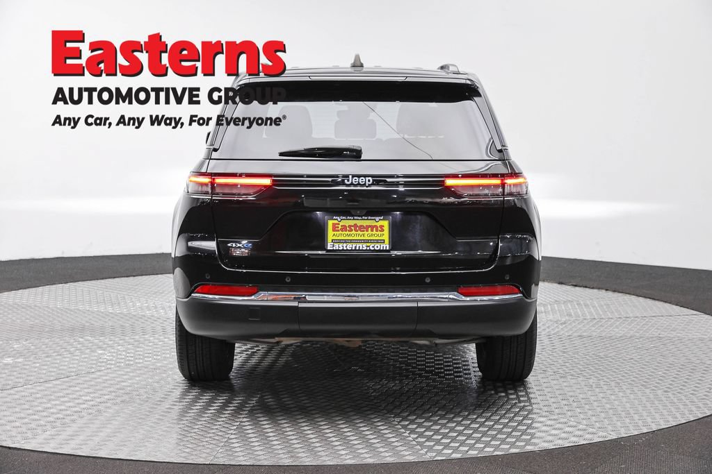 Used 2024 Jeep Grand Cherokee Limited 4xe AWD/4WD image 6