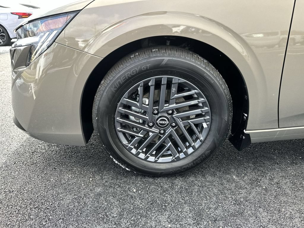 New 2026 Nissan Sentra SV w/ Floor Mat Package FWD image 10