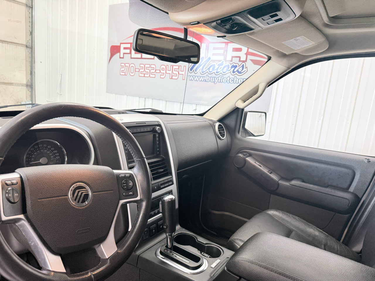 Used 2010 Mercury Mountaineer Premier image 21