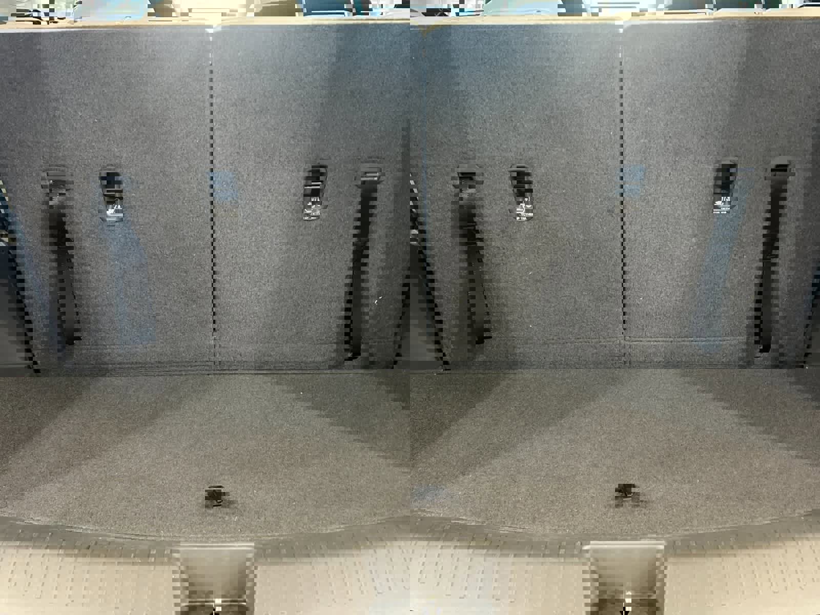 Certified 2025 Hyundai Santa Fe Calligraphy image 16