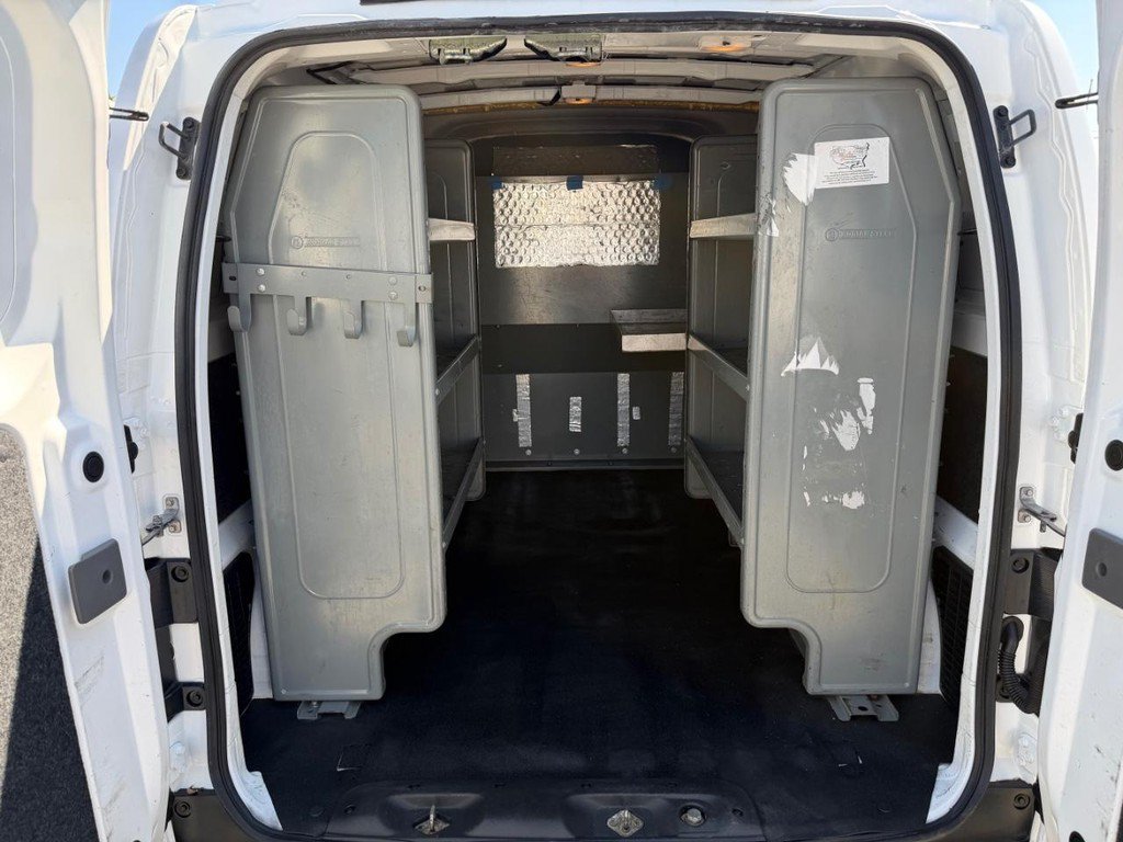 Used 2021 Nissan NV200 S FWD image 12