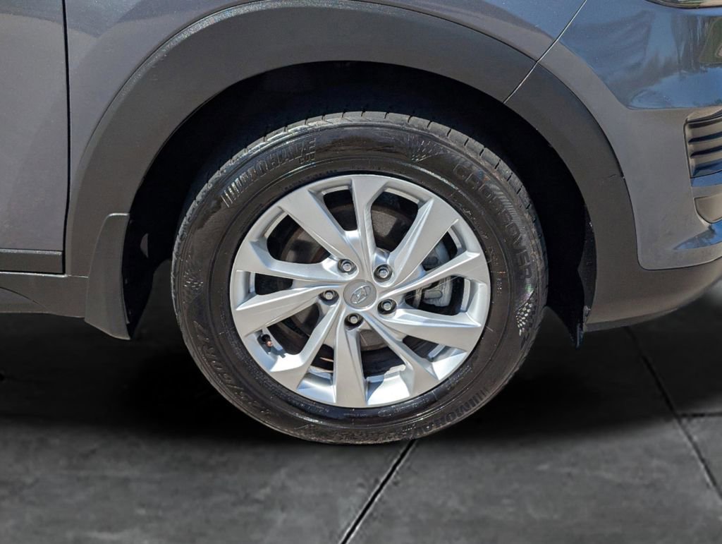 Used 2021 Hyundai Tucson SE w/ Cargo Package image 11