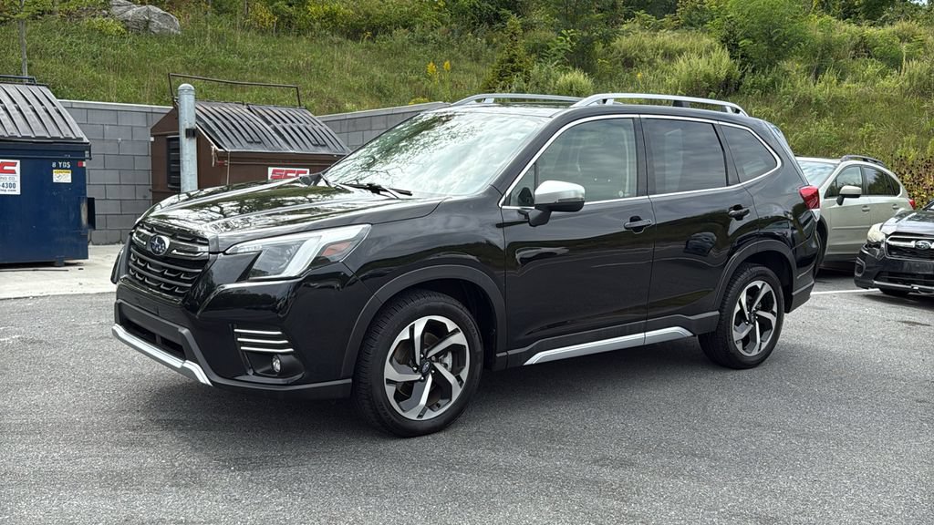 Certified 2024 Subaru Forester Touring AWD/4WD image 3