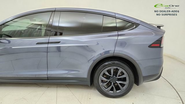 Used 2023 Tesla Model X image 10