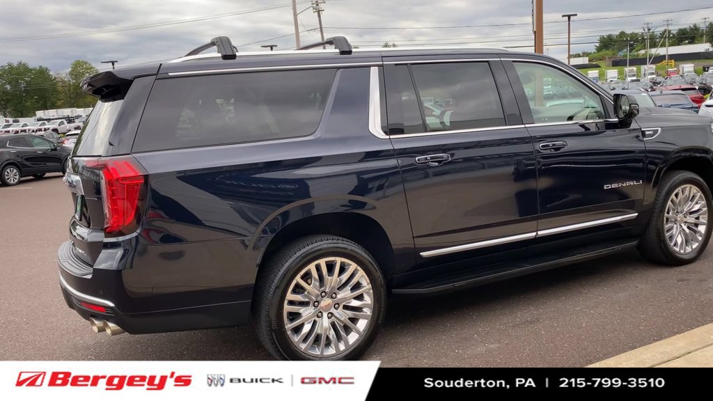 Certified 2023 GMC Yukon XL Denali AWD/4WD image 10