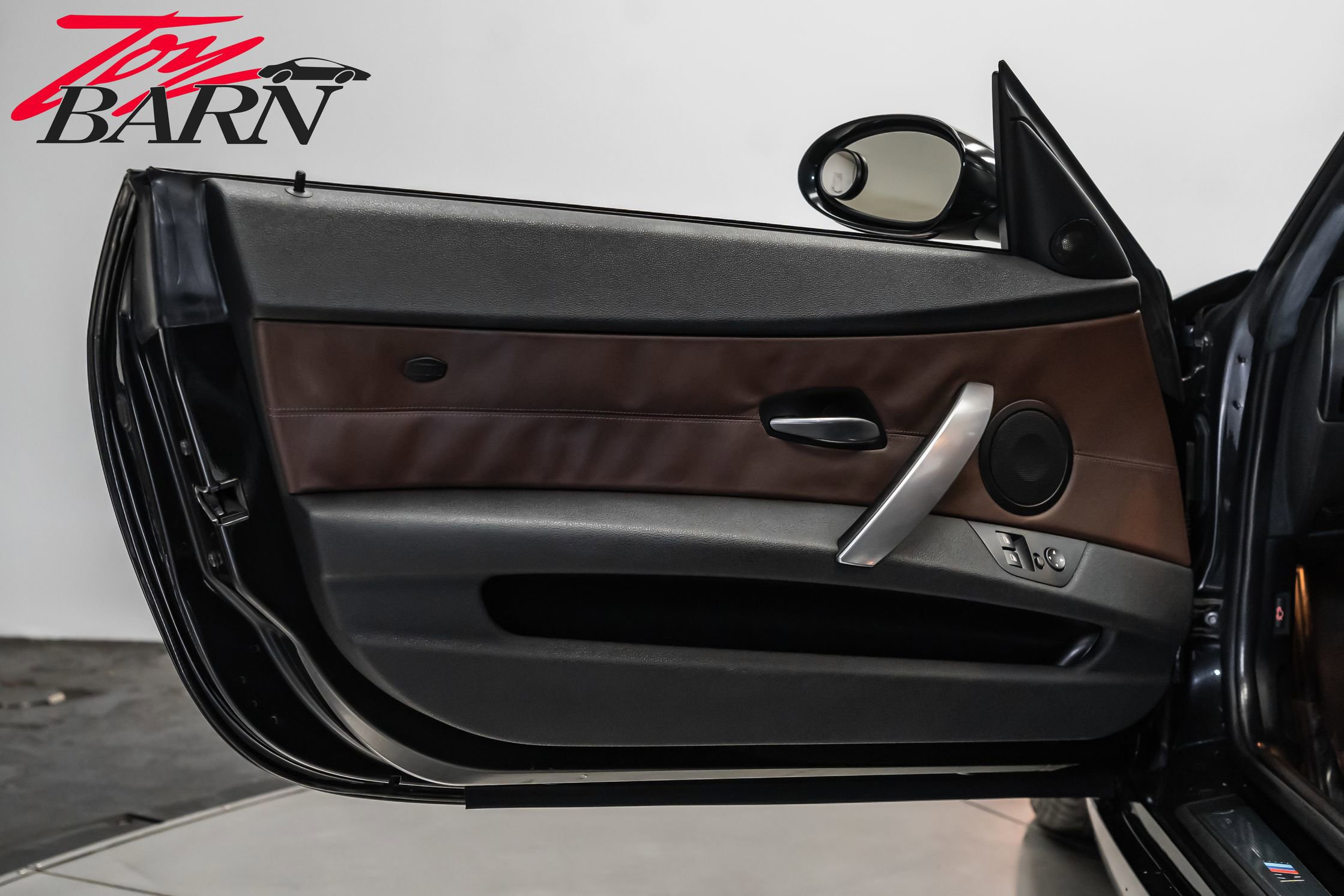 Used 2007 BMW M Roadster image 29