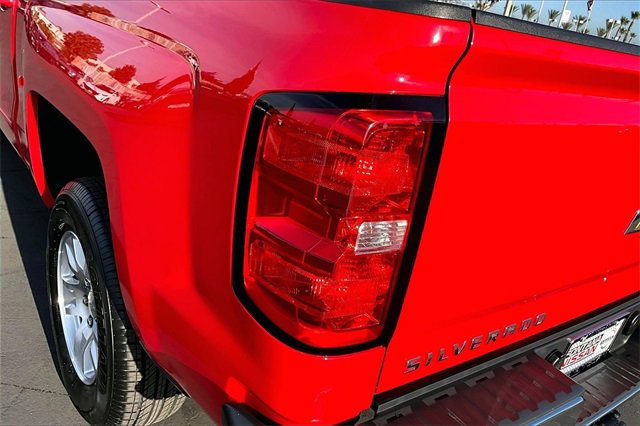 Used 2018 Chevrolet Silverado 1500 LT w/ All Star Edition image 23