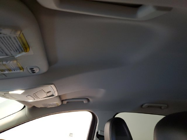 Used 2017 Ford Escape Titanium AWD/4WD image 23