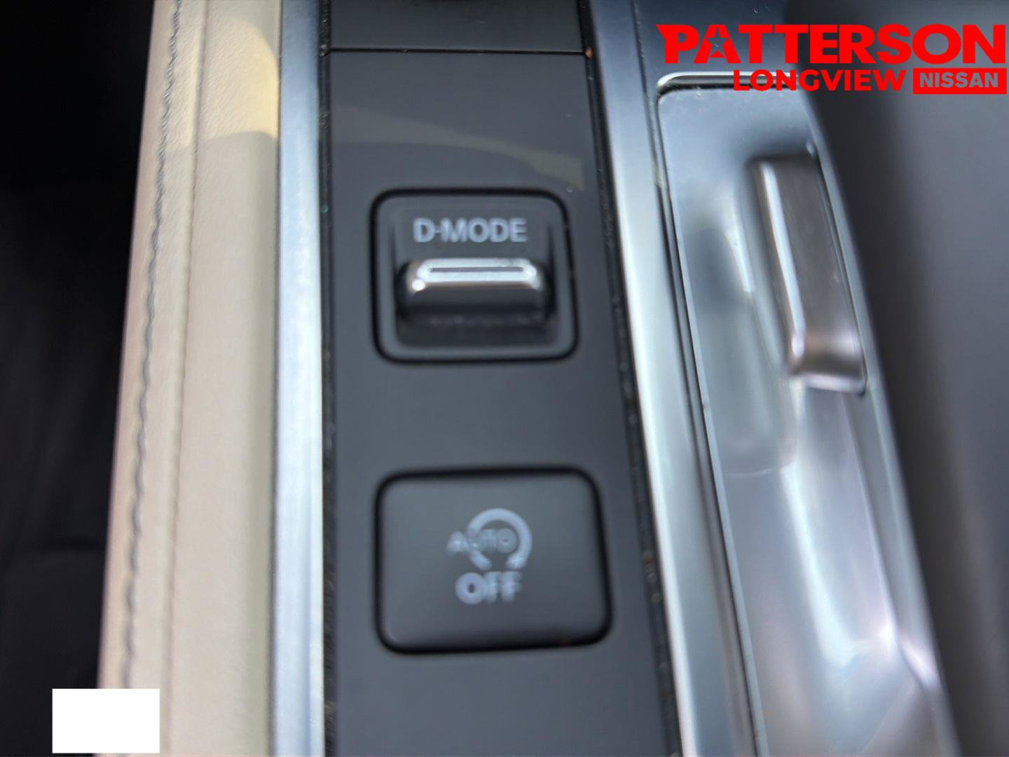 Used 2023 INFINITI QX60 Sensory w/ Vision Package AWD/4WD image 14