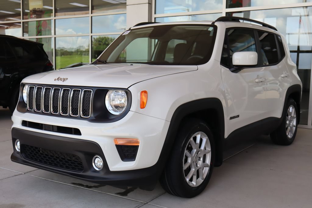 Used 2019 Jeep Renegade Latitude FWD image 3