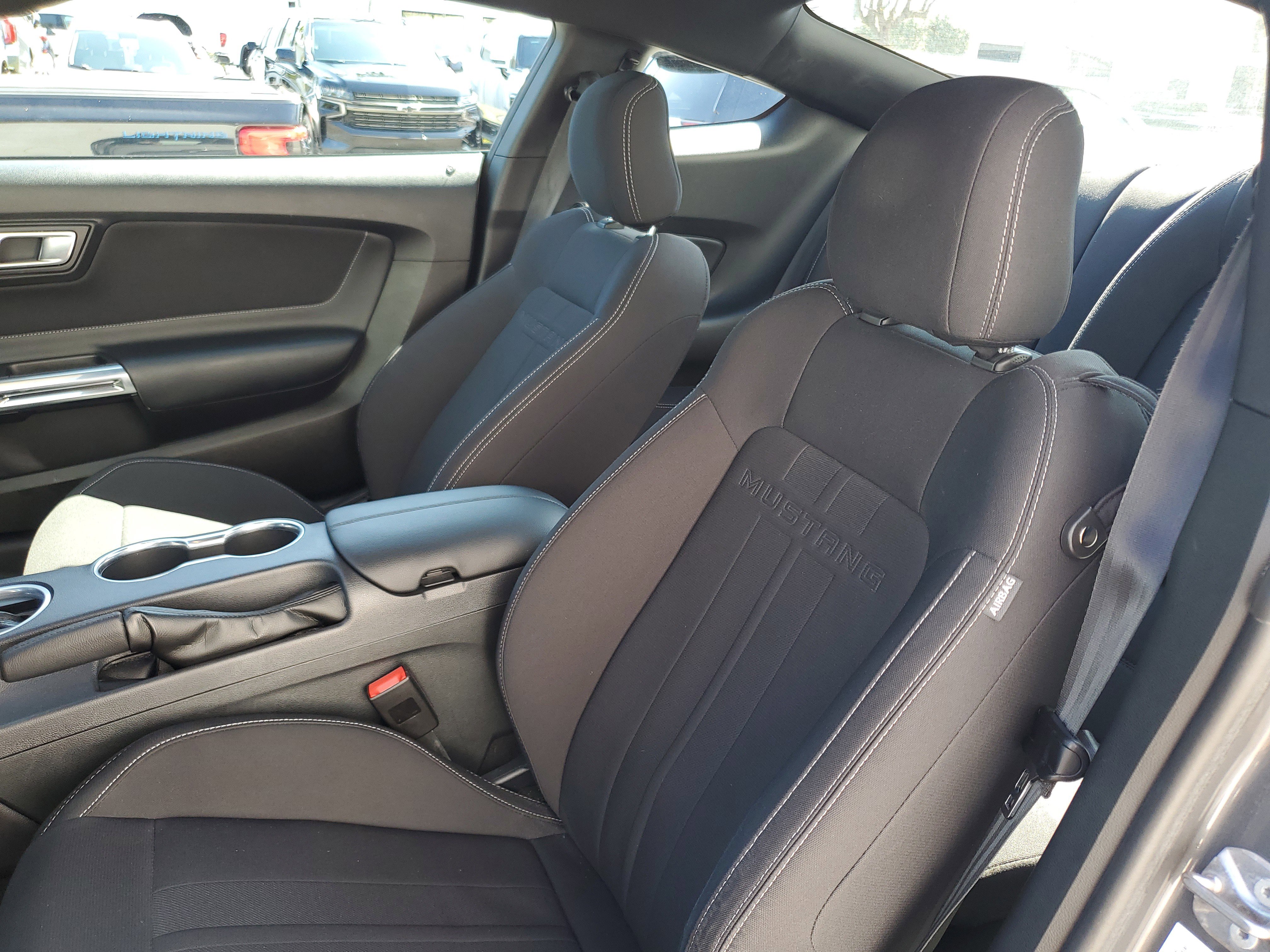 Used 2021 Ford Mustang Coupe image 17