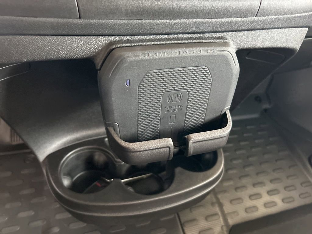 Used 2024 RAM ProMaster 3500 w/ Delivery Van Package image 41