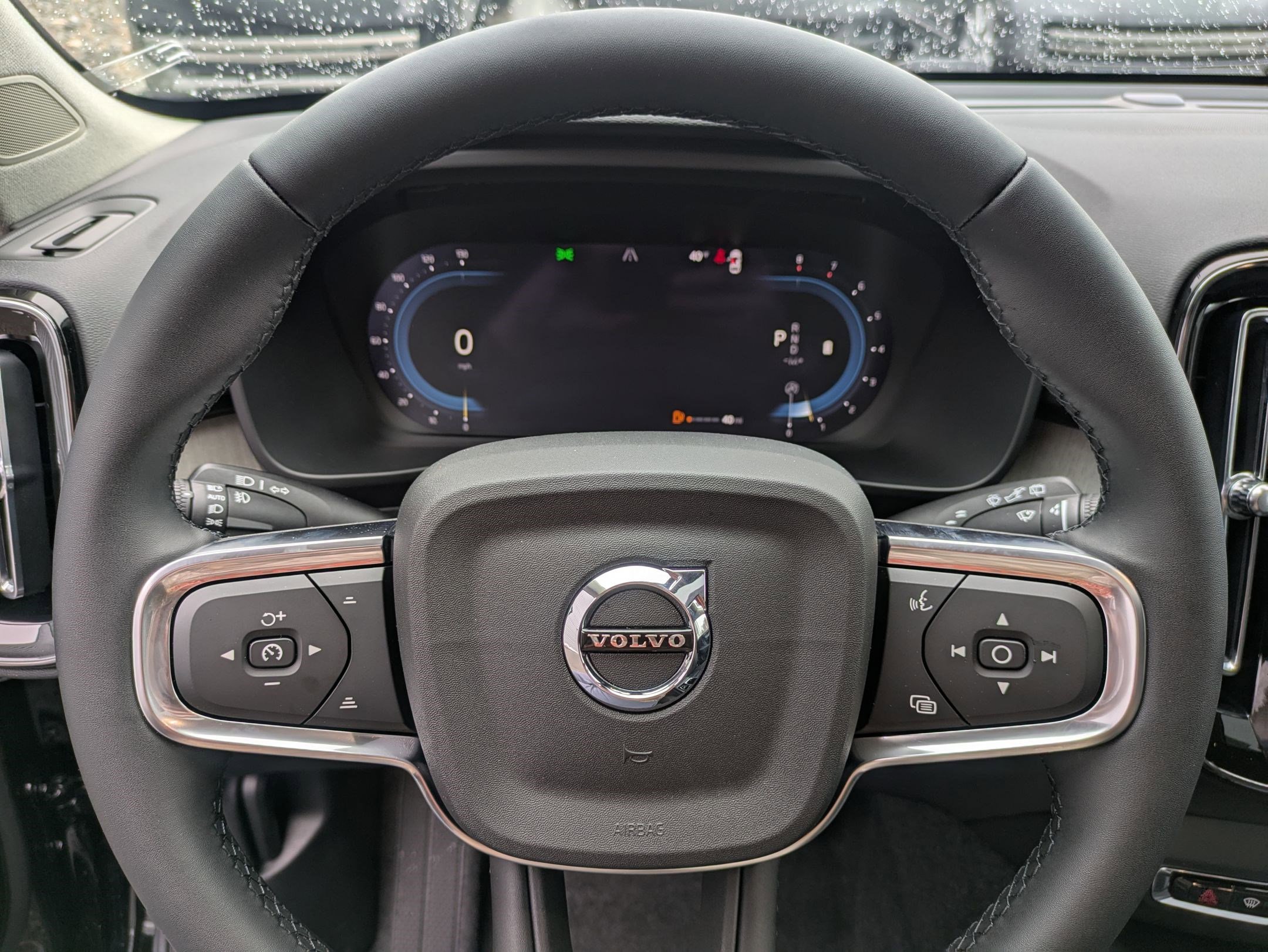 New 2025 Volvo XC40 B5 Plus w/ Protection Package Premier image 11