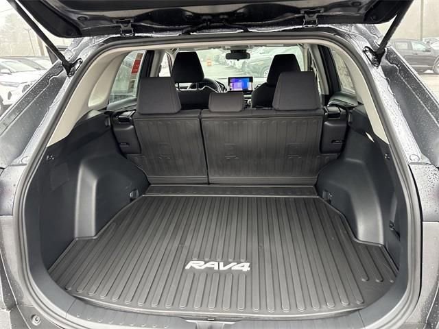Certified 2025 Toyota RAV4 LE image 23
