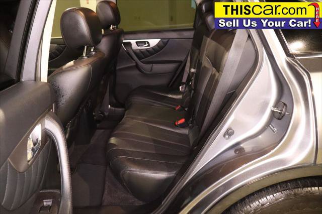 Used 2017 INFINITI QX70 AWD image 28