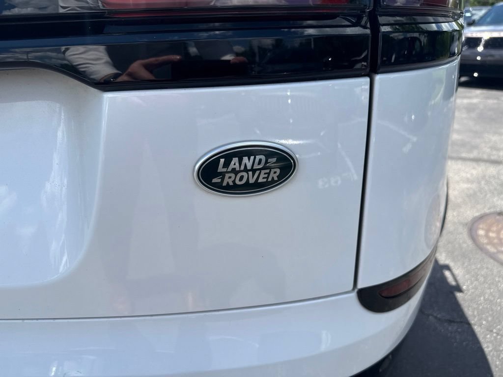 Used 2022 Land Rover Range Rover Velar R-Dynamic S AWD/4WD image 14