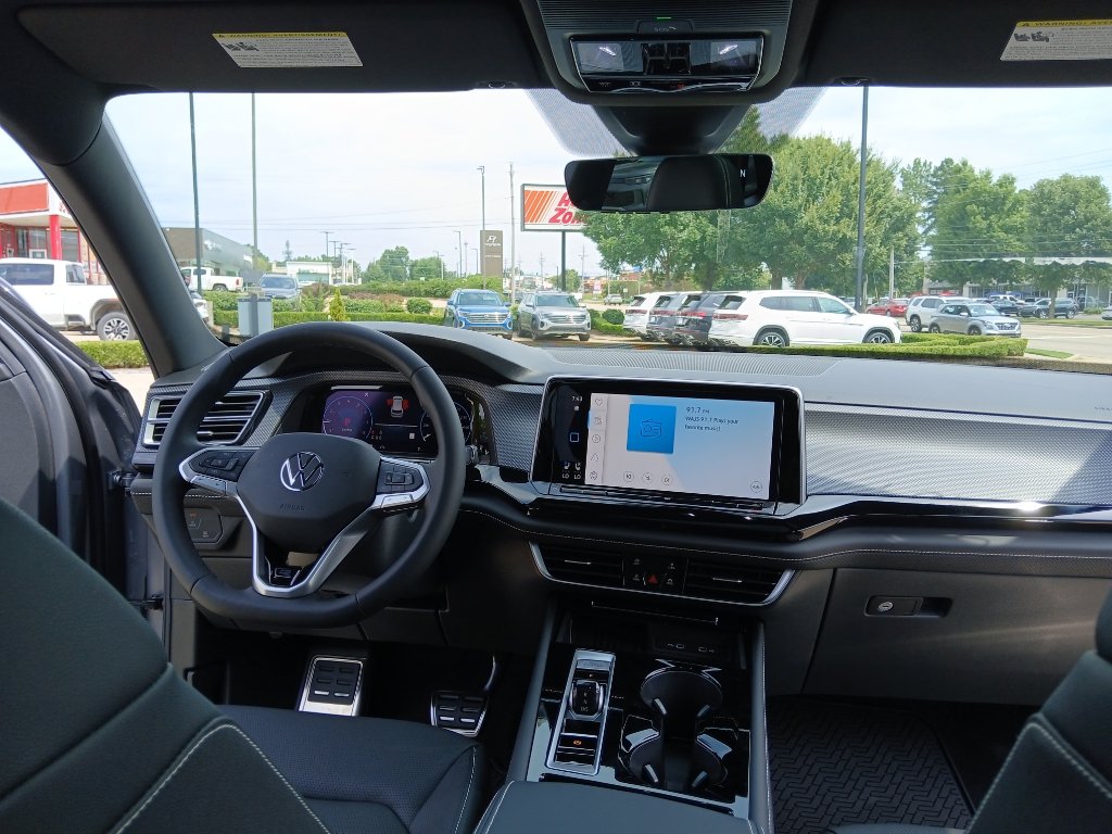 New 2026 Volkswagen Atlas Cross Sport SEL R-Line AWD/4WD image 24