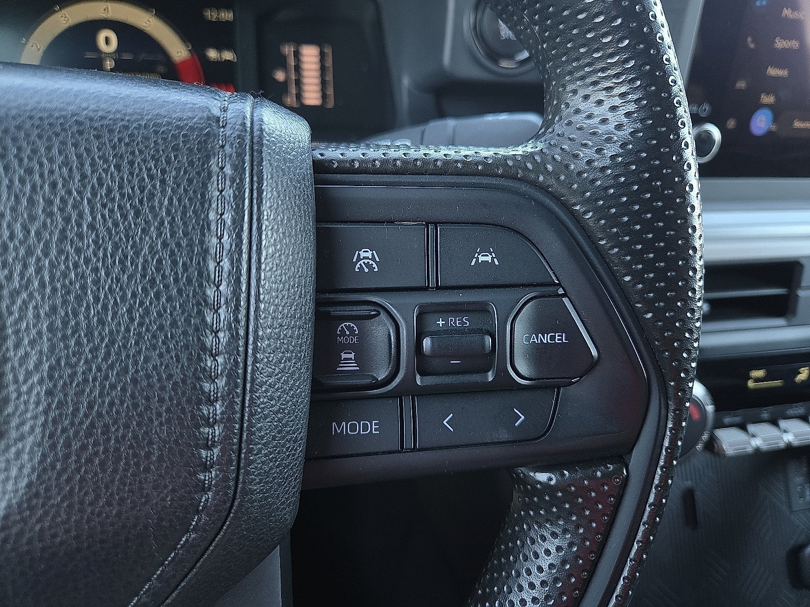Used 2025 Toyota Tacoma SR5 RWD image 18