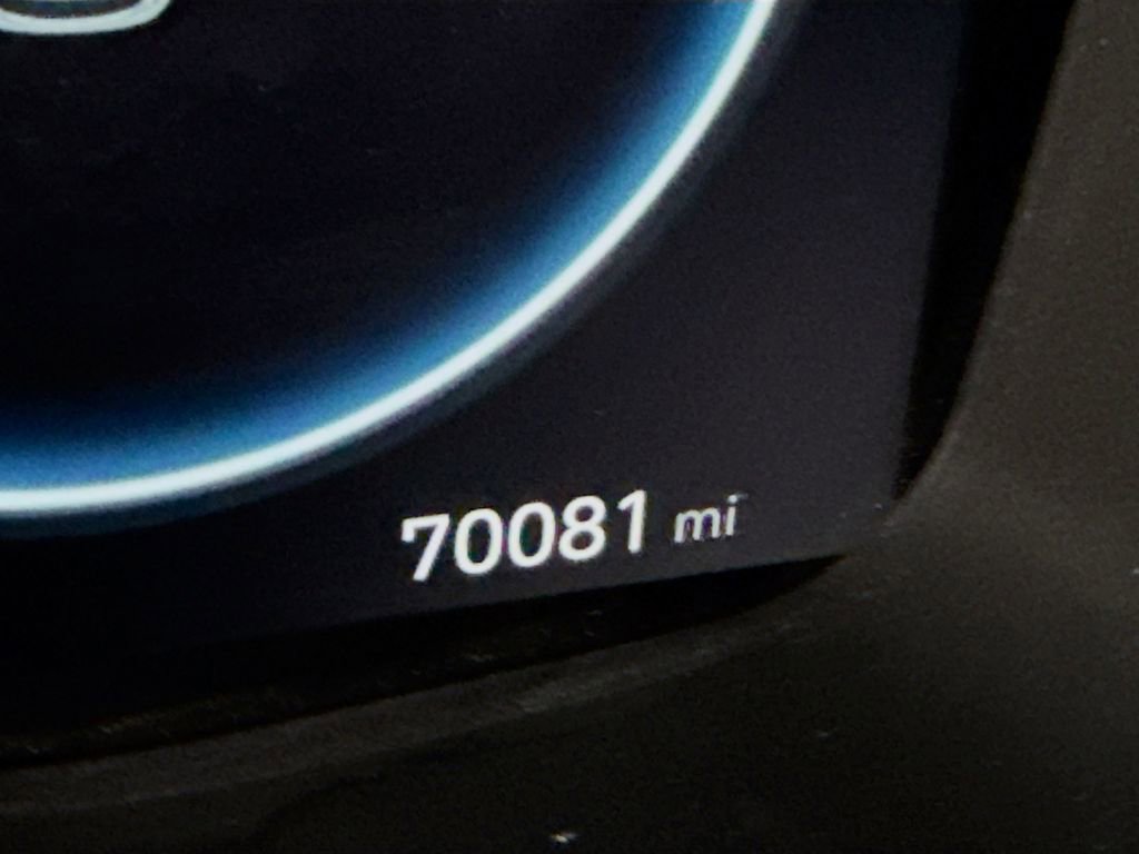 Certified 2021 Hyundai Santa Fe Limited w/ Cargo Package AWD/4WD image 5