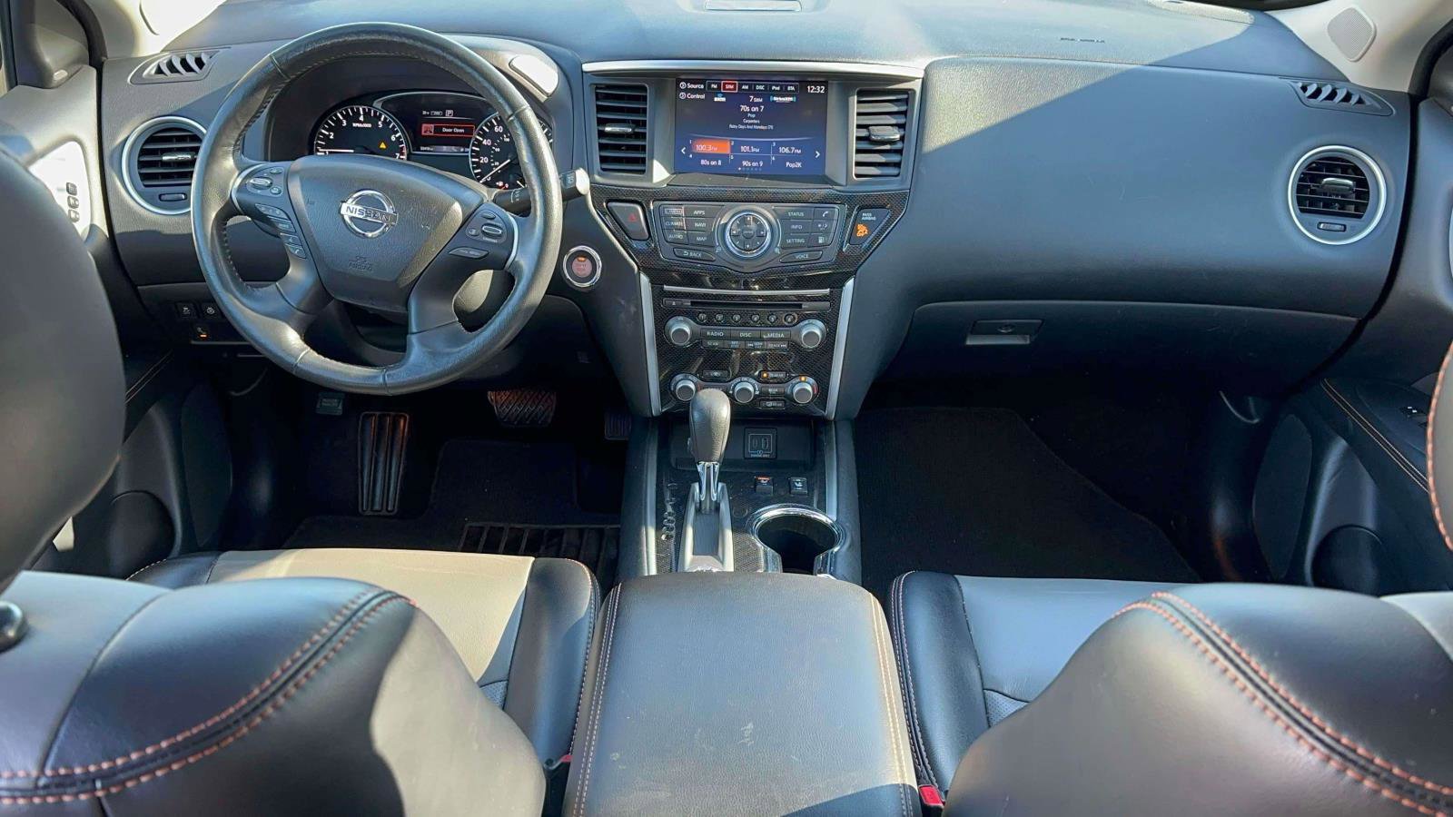 Used 2019 Nissan Pathfinder SL image 11