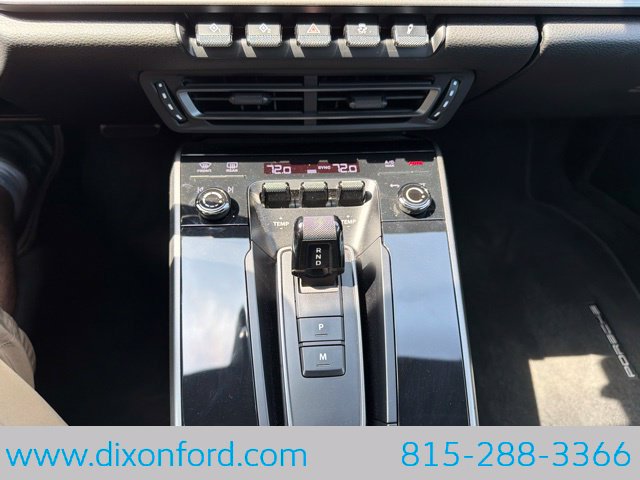 Used 2024 Porsche 911 Carrera RWD image 14