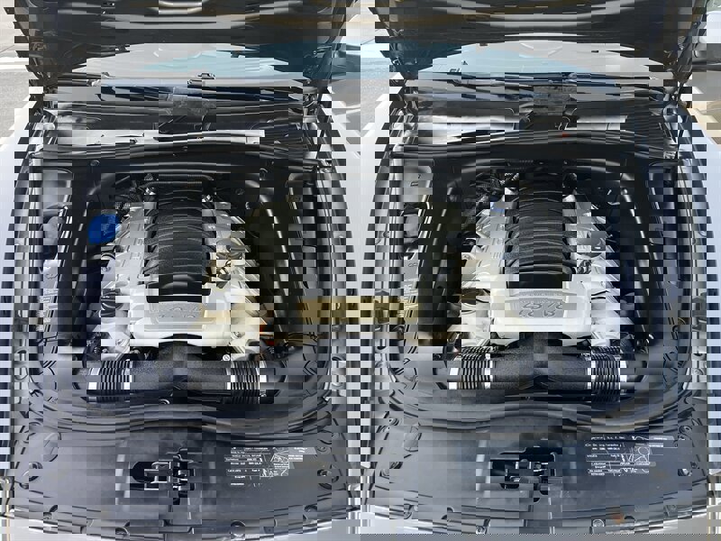 Used 2008 Porsche Cayenne GTS image 40