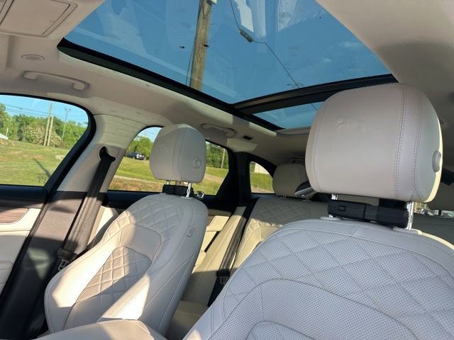 Used 2021 Jaguar F-PACE S image 7