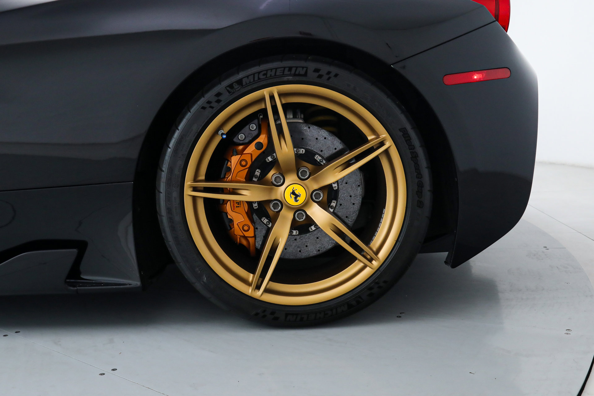 Certified 2015 Ferrari 458 Speciale Coupe RWD image 44