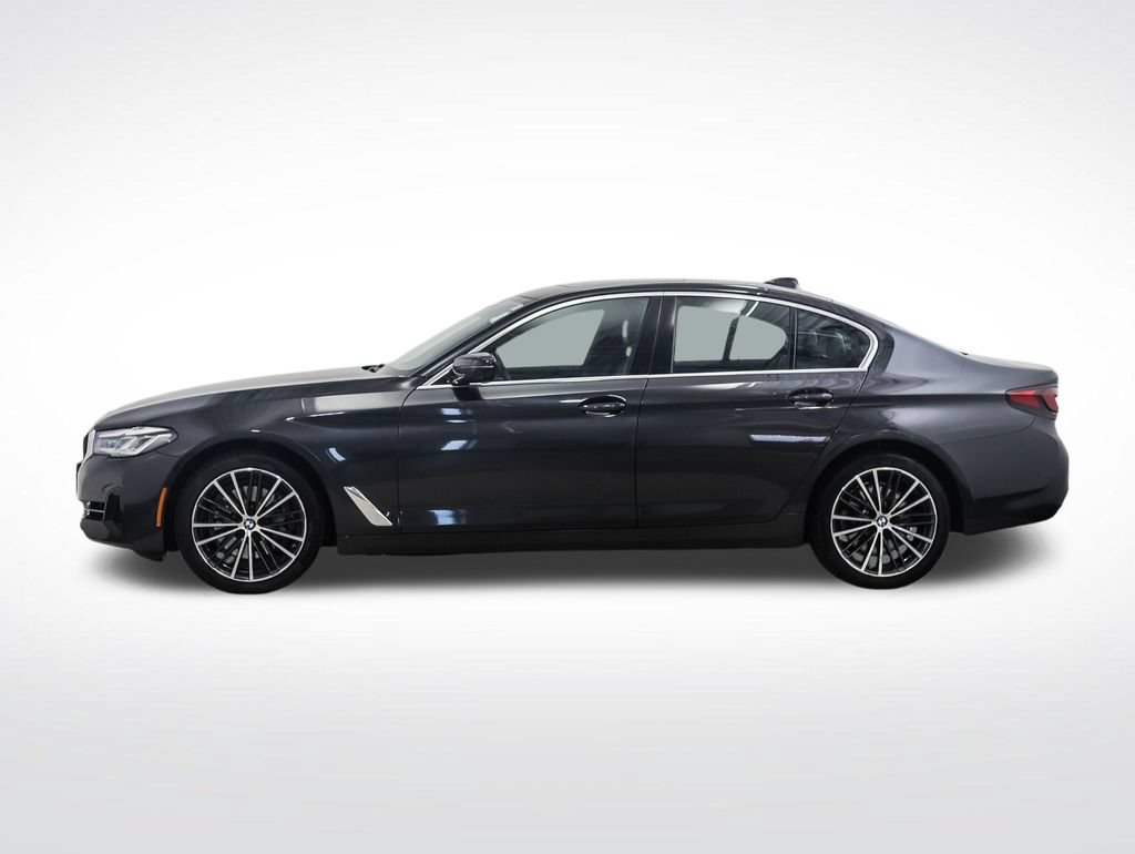 Used 2021 BMW 540i xDrive w/ Premium Package AWD/4WD image 2