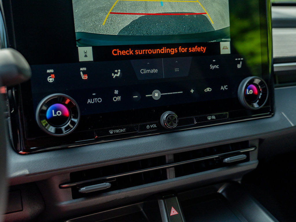 New 2026 Toyota C-HR AWD/4WD image 24