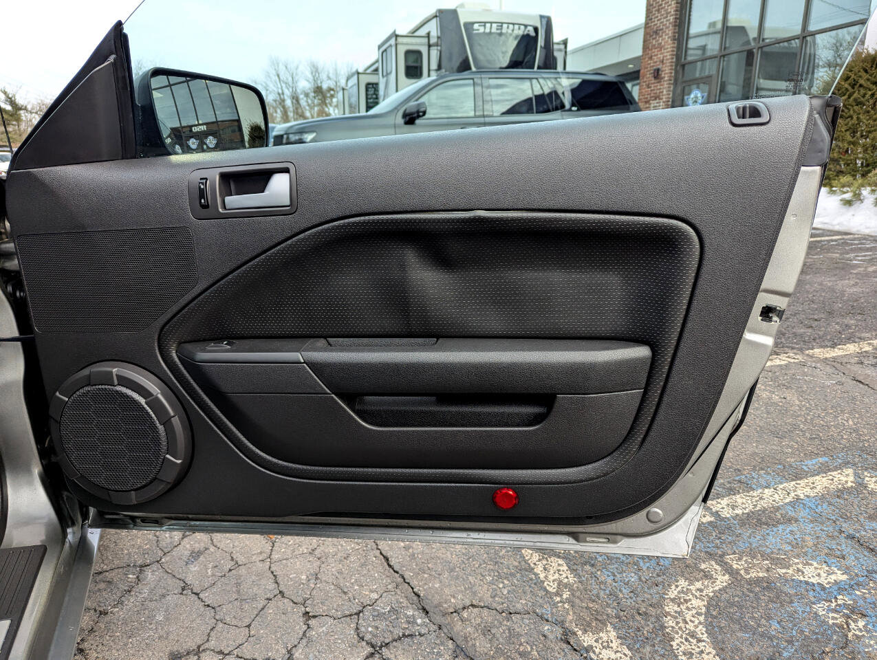 Used 2008 Ford Mustang GT image 30