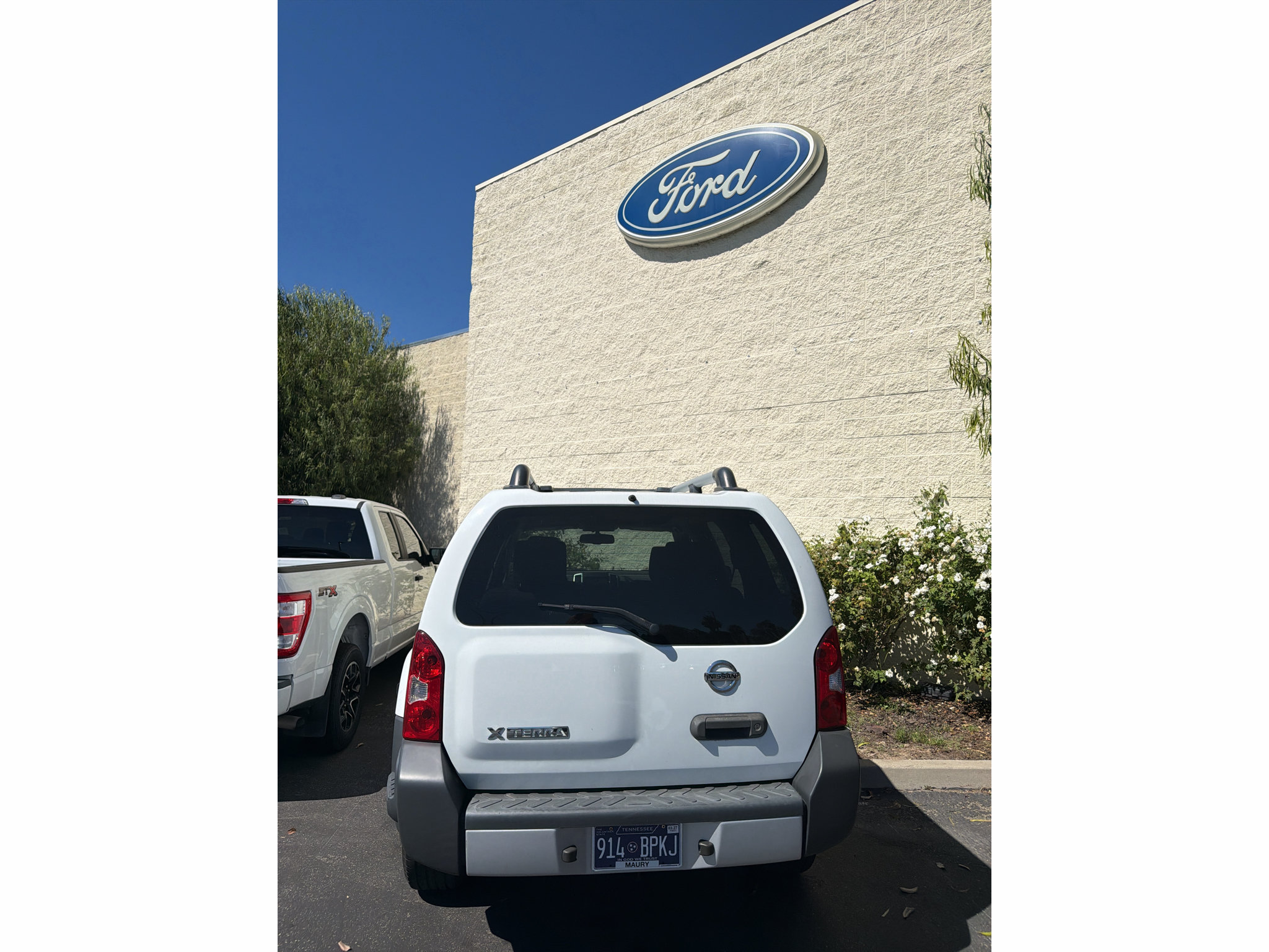 Used 2014 Nissan Xterra S RWD image 3