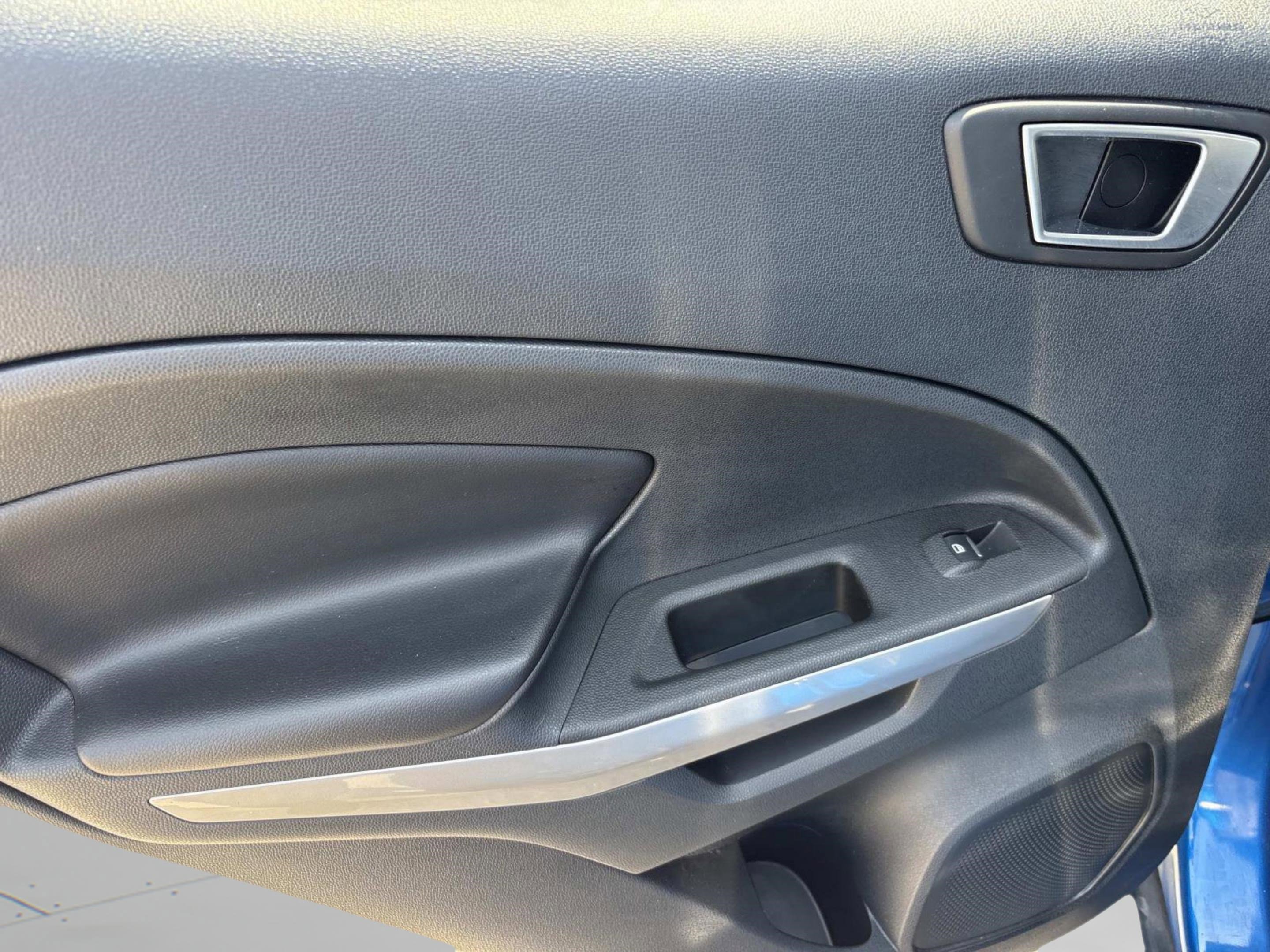 Used 2019 Ford EcoSport Titanium image 19