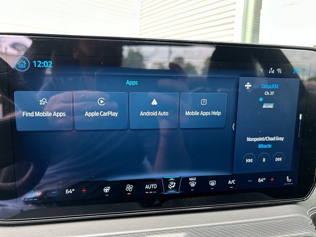 Used 2024 Ford Mustang Premium image 40