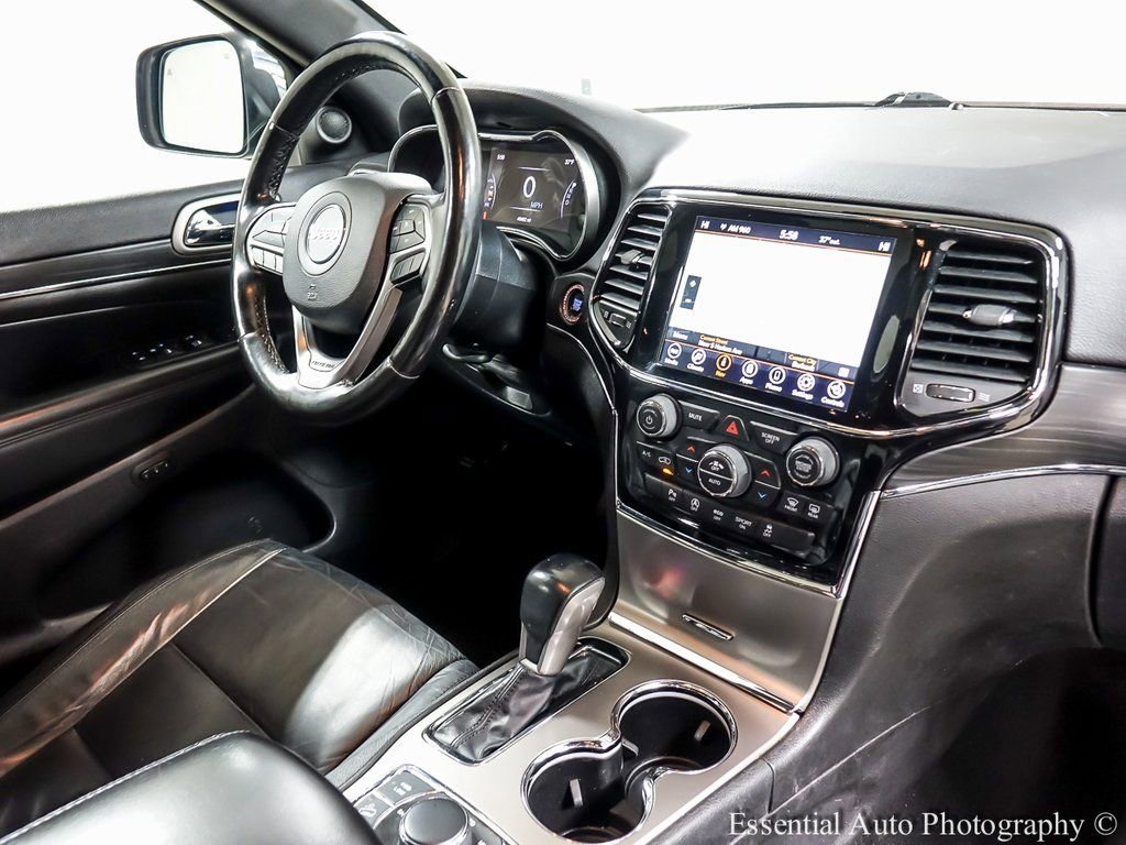 Used 2021 Jeep Grand Cherokee Limited image 27