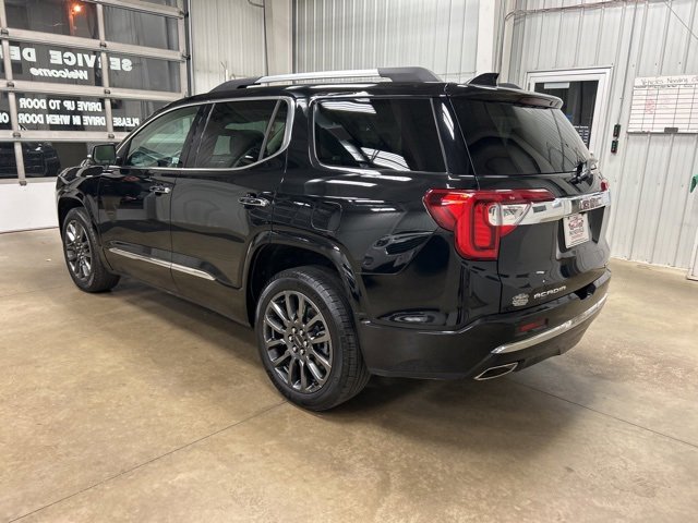 Used 2023 GMC Acadia Denali image 6